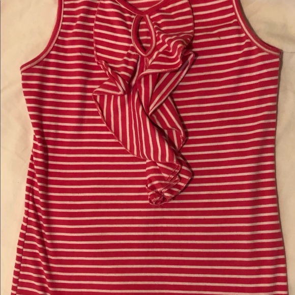 Woman - Picture 3 of 6